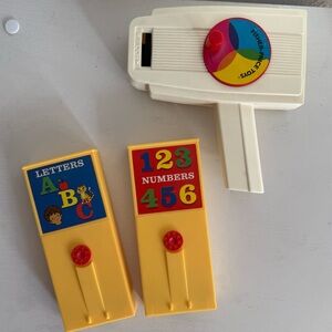 Fisher Price Movie Viewer with Letters & Numbers Cartridge Mattel Works 2014